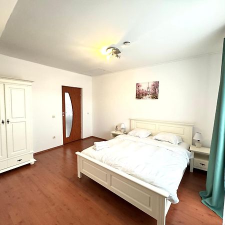 Flh - Mira Apartments Sibiu Luaran gambar