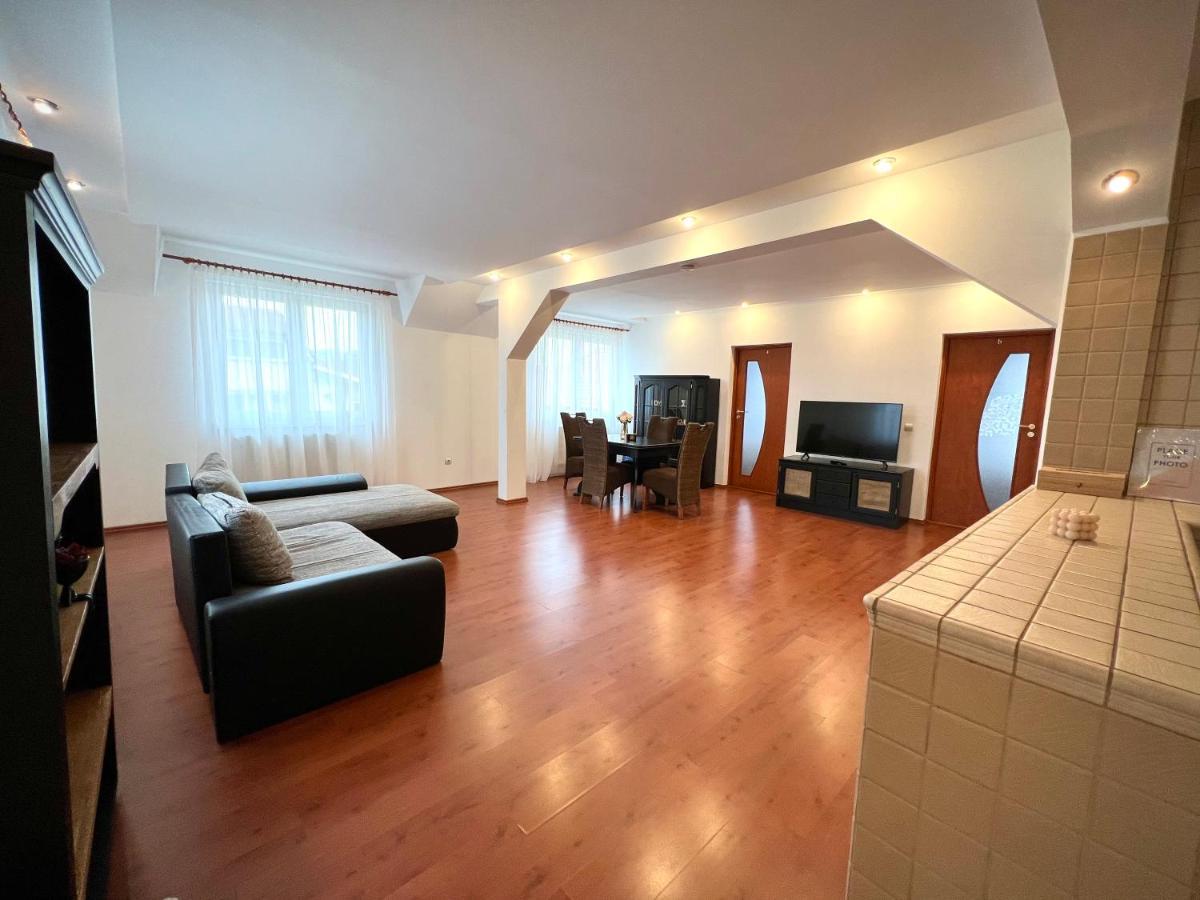 Flh - Mira Apartments Sibiu Luaran gambar
